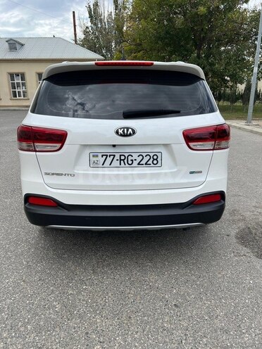 Kia Sorento-4