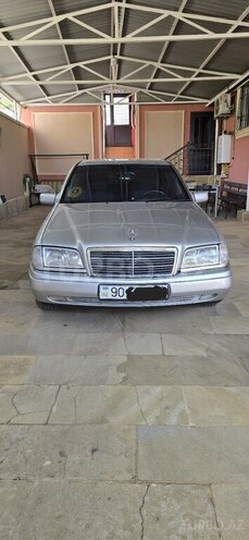 Mercedes C 230-1