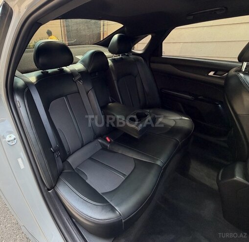 Kia K5-15