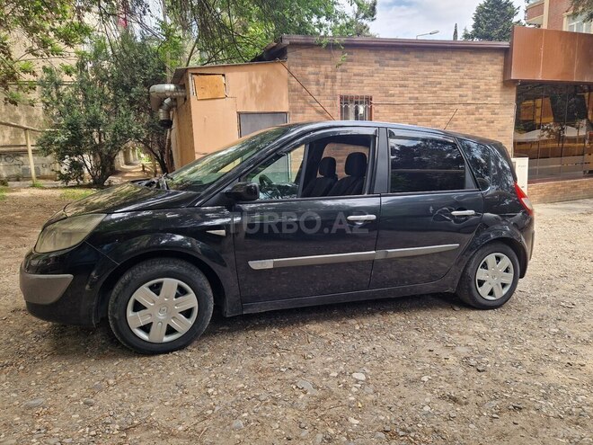 Renault Scenic-4