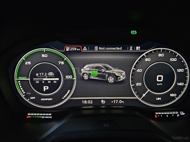 Audi Q2 e-tron-11