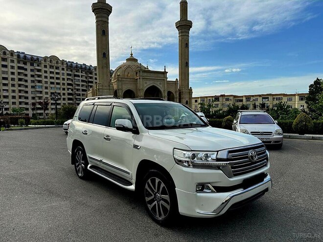 Toyota Land Cruiser-2