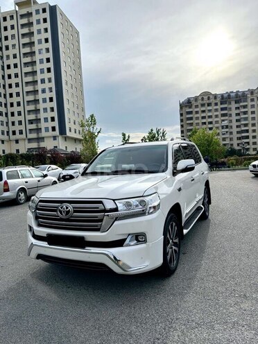Toyota Land Cruiser-6