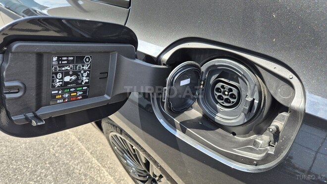 Mercedes E 300 e 2025, 0 km - 2.0 l - Bakı