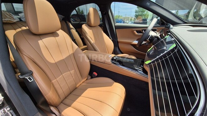 Mercedes E 300 e 2025, 0 km - 2.0 l - Bakı