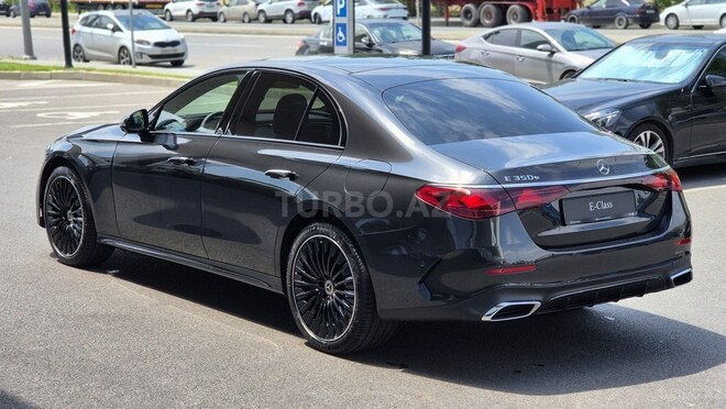 Mercedes E 300 e 2025, 0 km - 2.0 l - Bakı