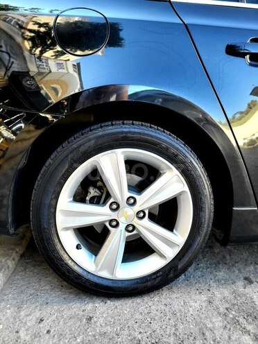 Chevrolet Cruze-2