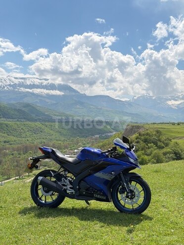 Yamaha R15S-3