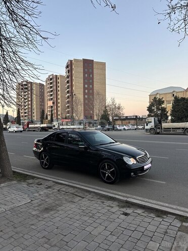 Mercedes C 200-8