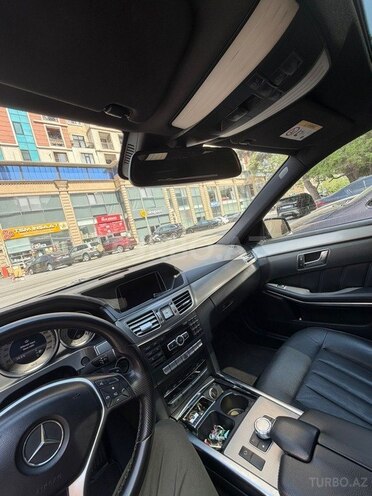 Mercedes E 220-8