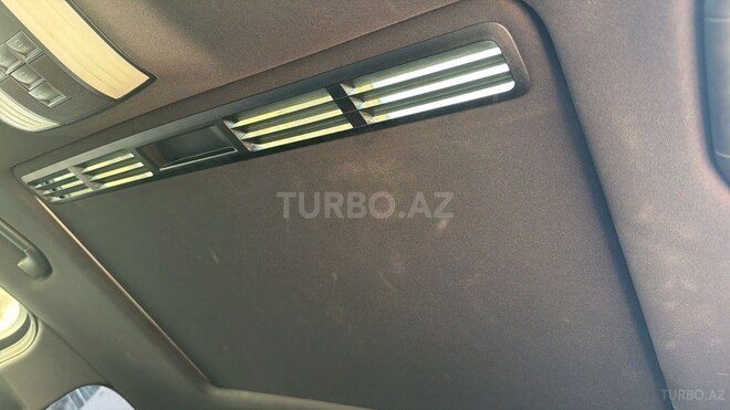 Mercedes E 220-6