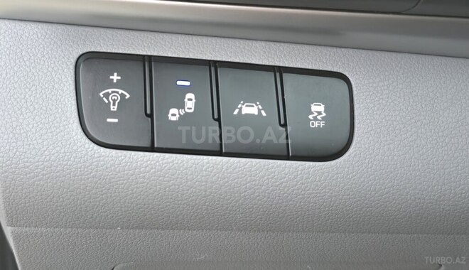 Hyundai Elantra-18