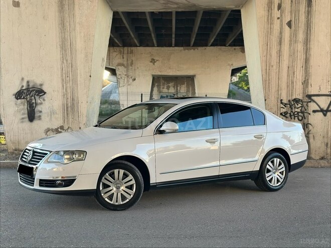 Volkswagen Passat-2