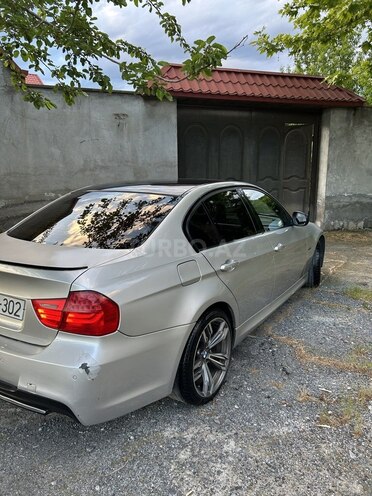 BMW 320-4