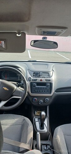 Chevrolet Cobalt-12
