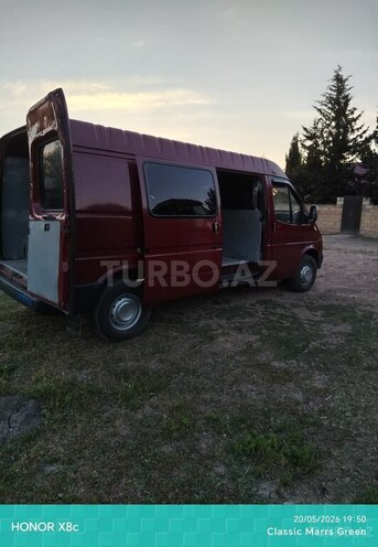 Ford Transit-7