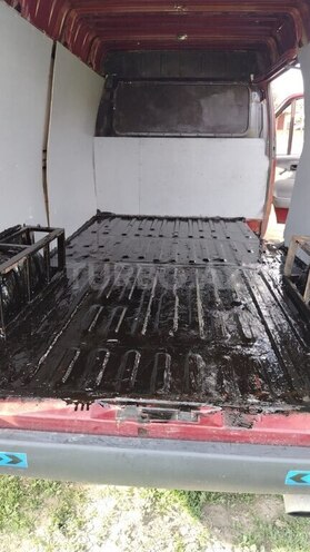 Ford Transit-19