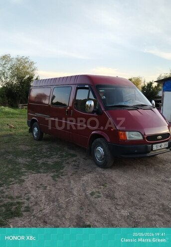 Ford Transit-15