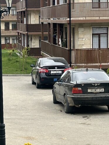 BMW 318-2