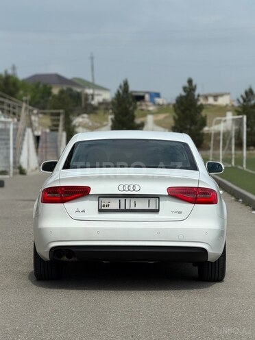 Audi A4-3