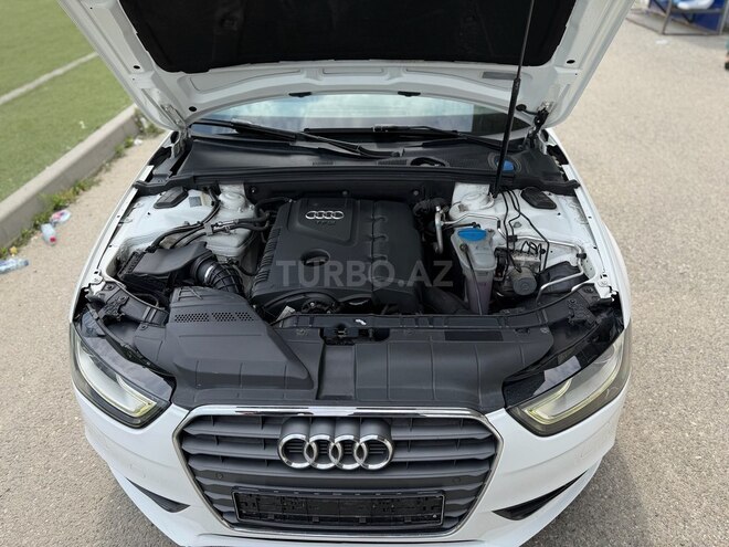 Audi A4-8