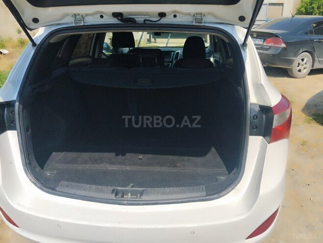 Hyundai i30-5