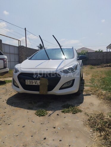 Hyundai i30-1