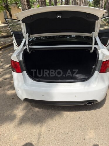 Kia Cerato-4