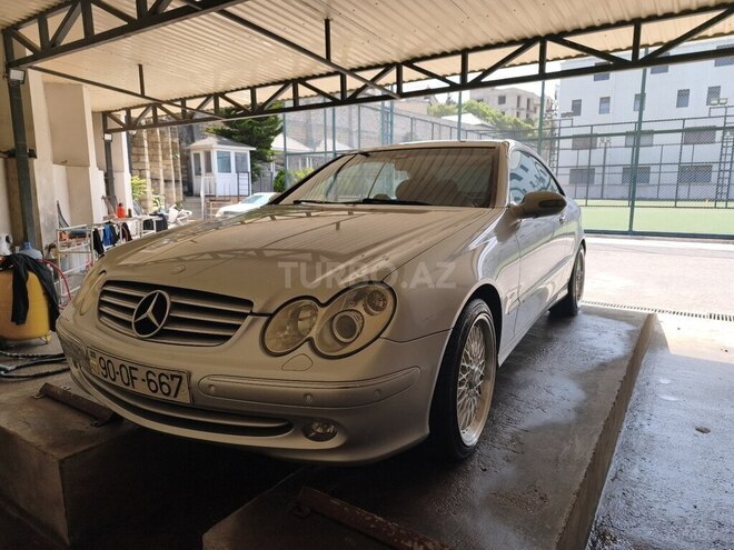 Mercedes CLK 240-11