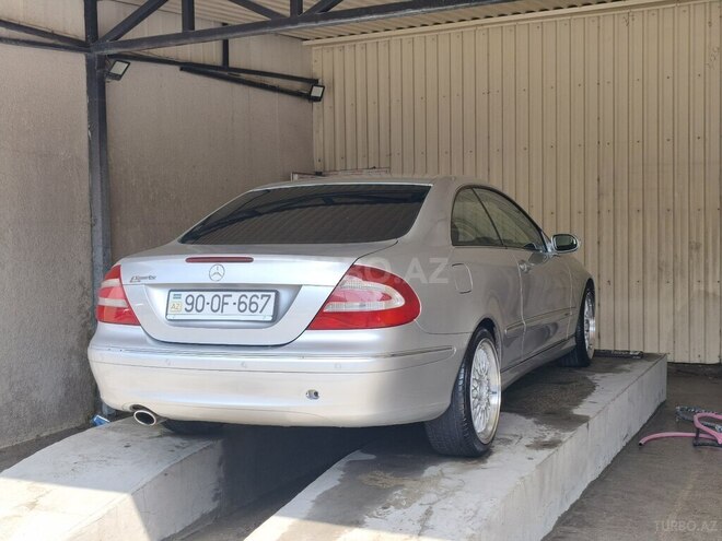 Mercedes CLK 240-13