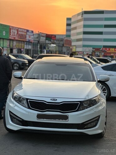 Kia Optima-11