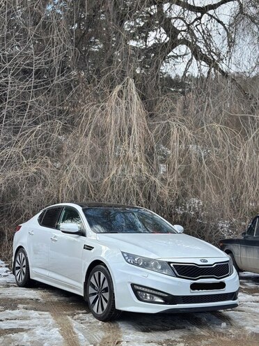 Kia Optima-12