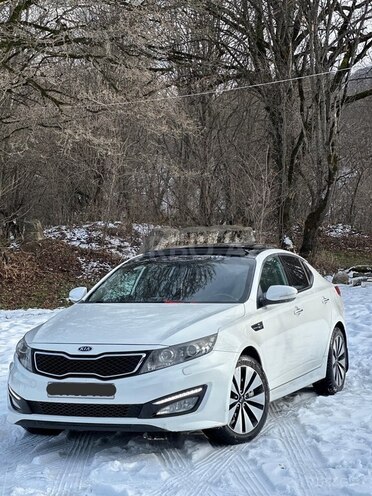 Kia Optima-1