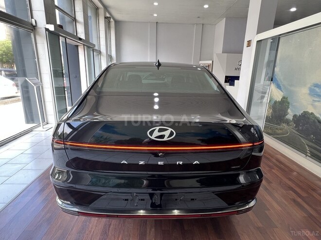 Hyundai Azera-2
