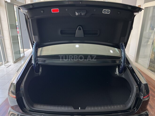Hyundai Azera-9
