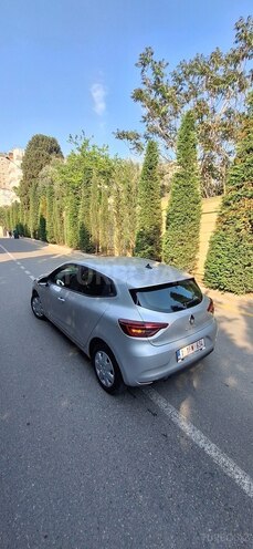Renault Clio-6