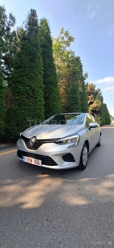 Renault Clio-7