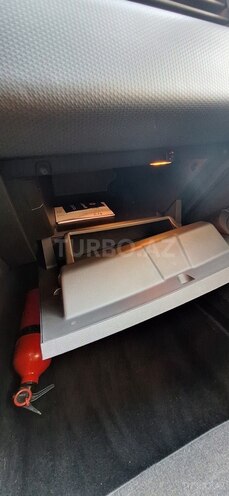 Renault Clio-18