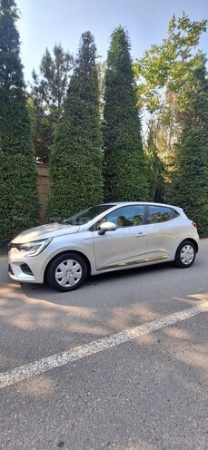 Renault Clio-2