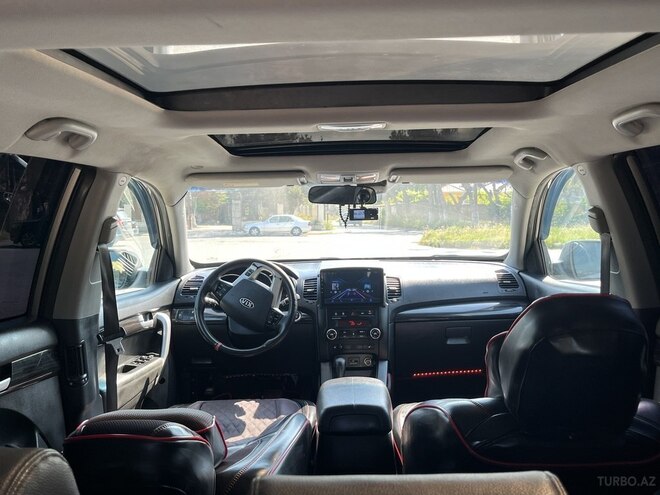 Kia Sorento-15
