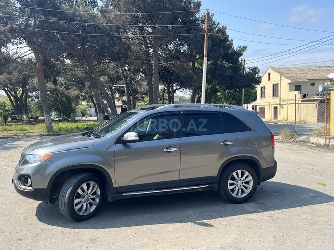 Kia Sorento-21