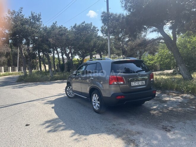 Kia Sorento-8