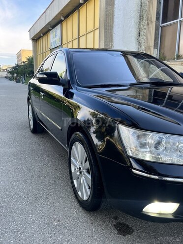 Hyundai Sonata-5