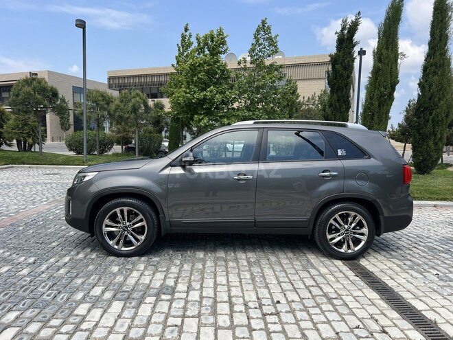 Kia Sorento-5