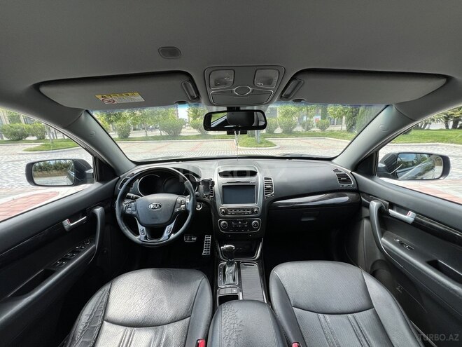 Kia Sorento-10
