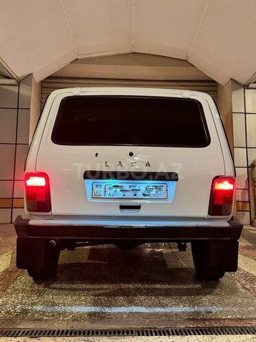 LADA (VAZ) Niva-2
