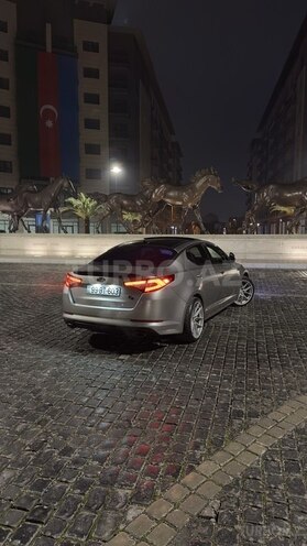 Kia Optima-13