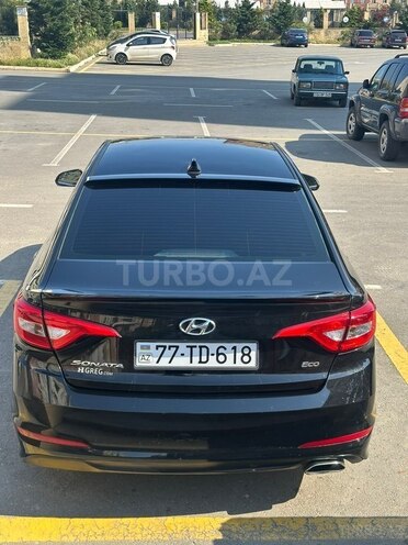 Hyundai Sonata-4