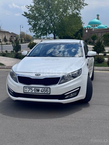 Kia Optima-1