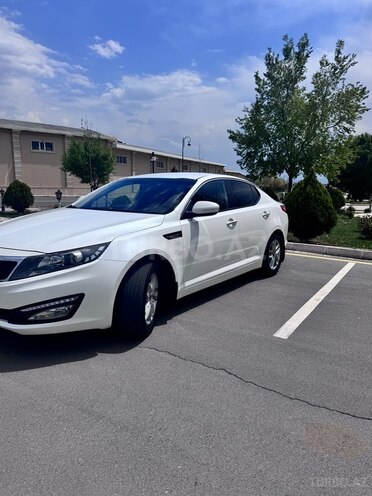 Kia Optima-5